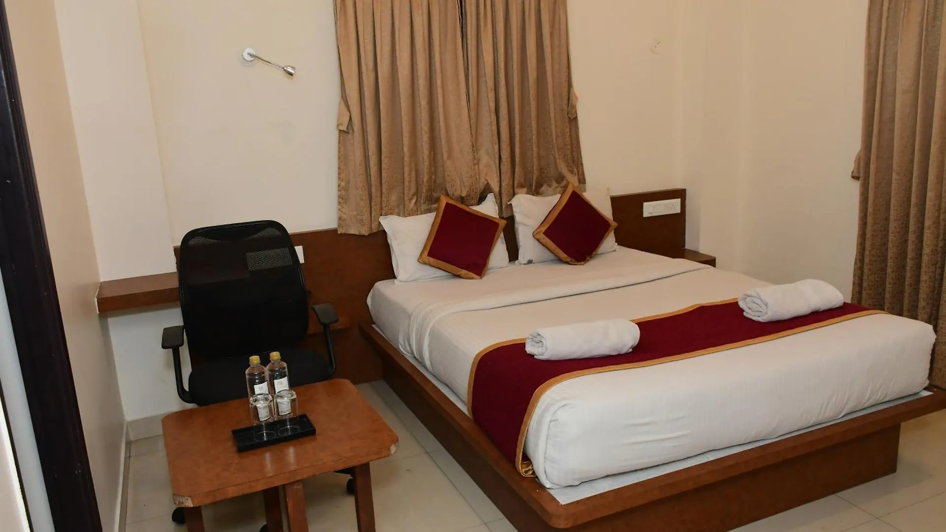 Sai Vihaar Inn & Suites Mysore Hotel