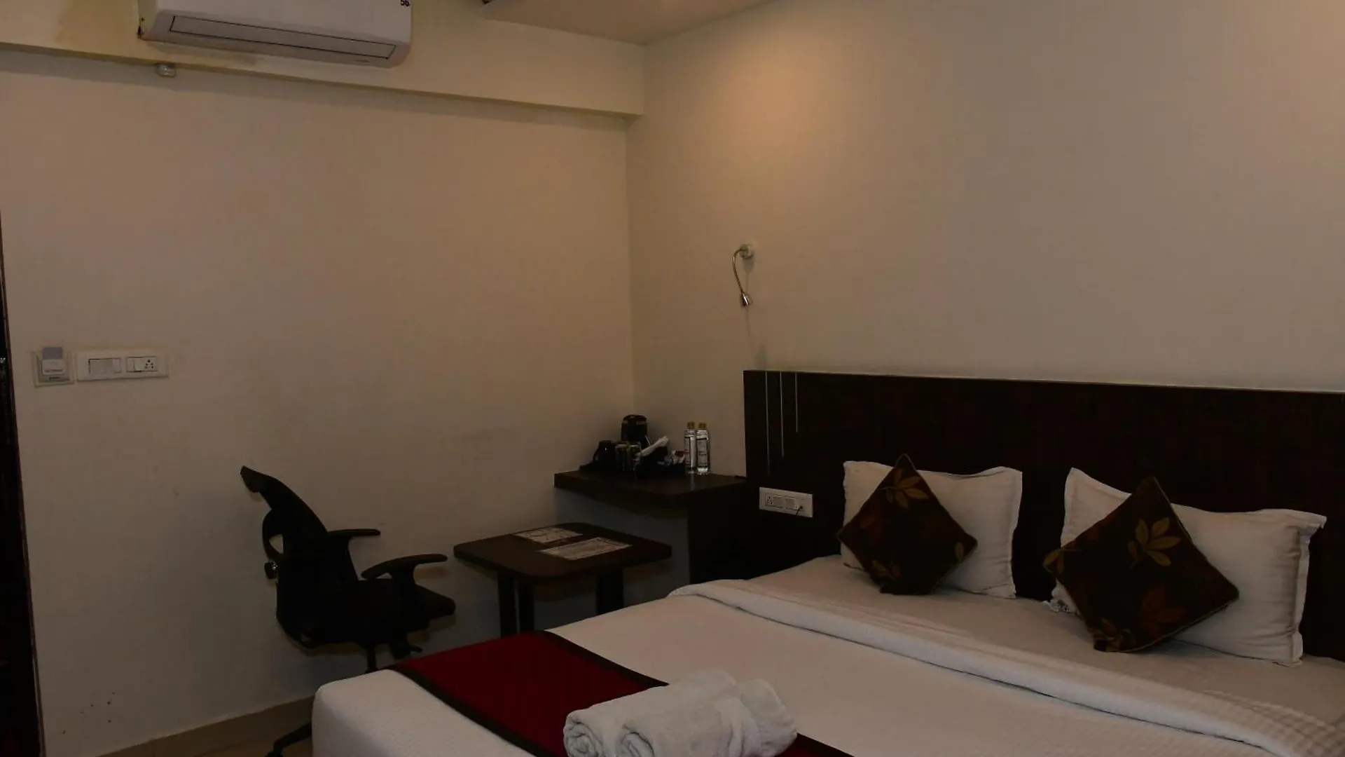Sai Vihaar Inn & Suites Mysore 0*,
