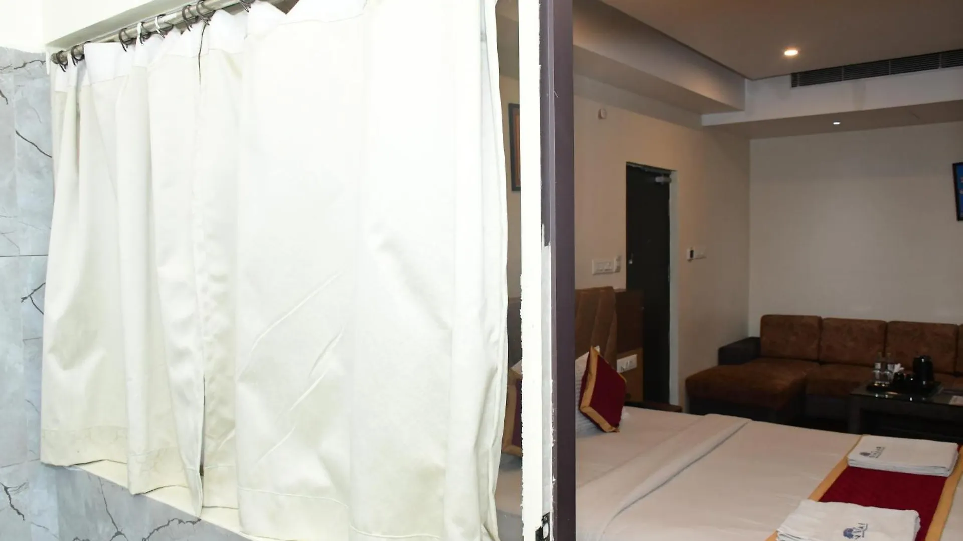 Sai Vihaar Inn & Suites Mysore