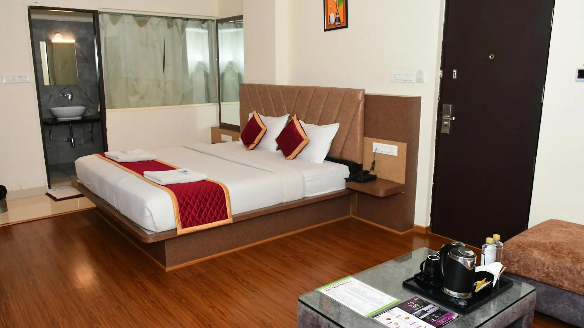 Sai Vihaar Inn & Suites Mysore