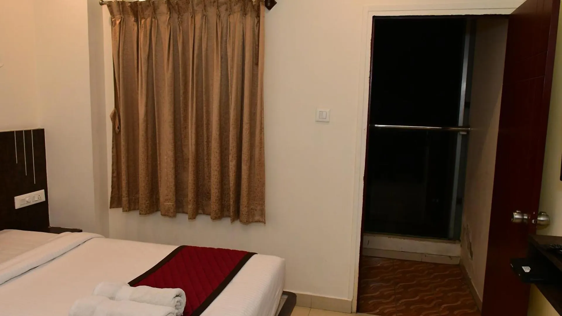 Sai Vihaar Inn & Suites Mysore Hotel