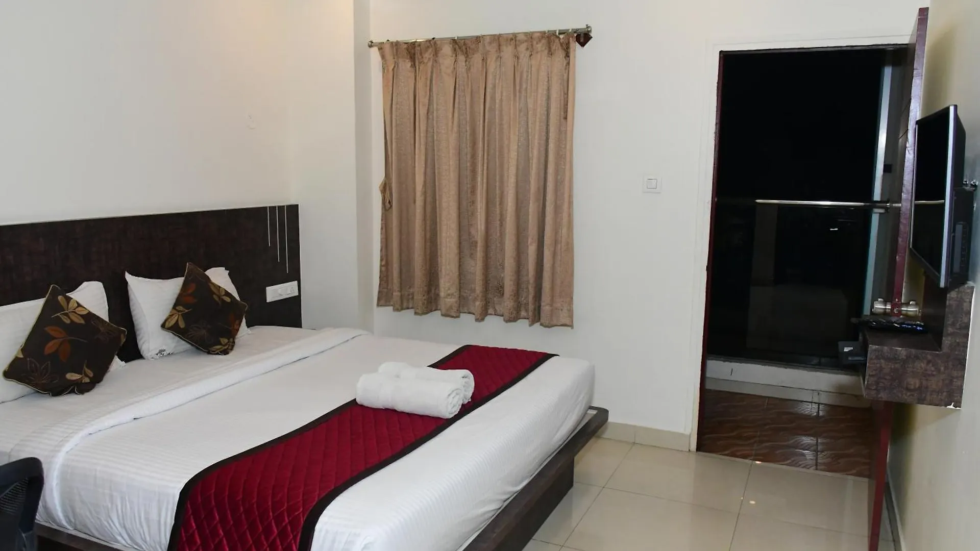 Sai Vihaar Inn & Suites Mysore Hotel
