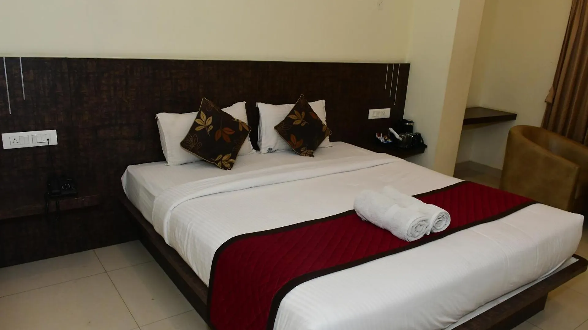 Sai Vihaar Inn & Suites Mysore 0*,