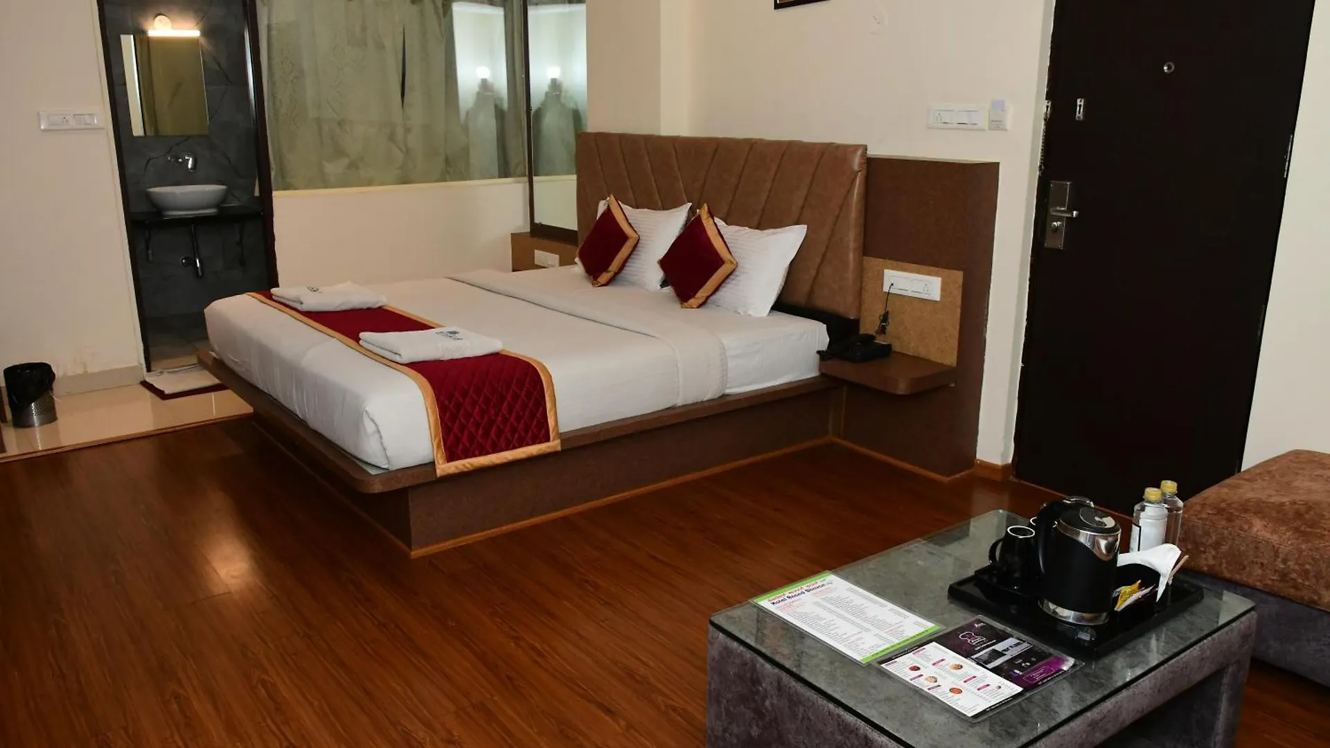 Sai Vihaar Inn & Suites Mysore